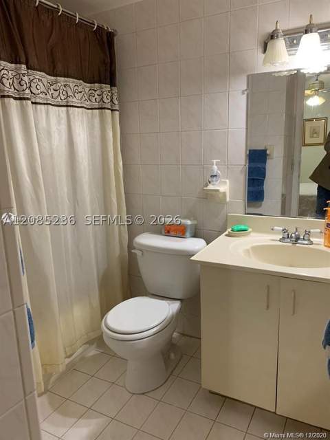 4725 NW 7th St 203-3, Miami FL - photo 6 of 7