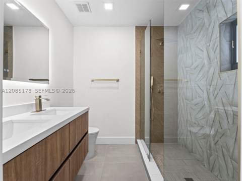 610 NE 164th Ter, Miami FL - photo 17 of 63
