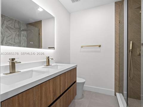 610 NE 164th Ter, Miami FL - photo 18 of 63