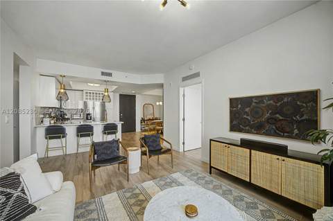 999 SW 1st Ave 2407, Miami FL - photo 7 of 22