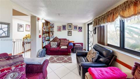 10900 SW 177th Ter, Miami FL - photo 10 of 80