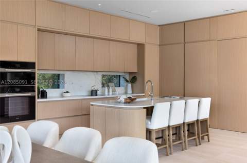 4940 Cherokee Ave, Miami Beach FL - photo 17 of 80
