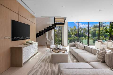 4940 Cherokee Ave, Miami Beach FL - photo 9 of 80