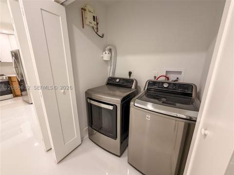 12210 NW 22nd Ave, Miami FL - photo 19 of 31