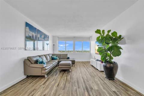 7441 Wayne 15I, Miami Beach FL - photo 18 of 47