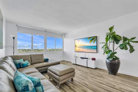 7441 Wayne 15I, Miami Beach FL - photo 19 of 47