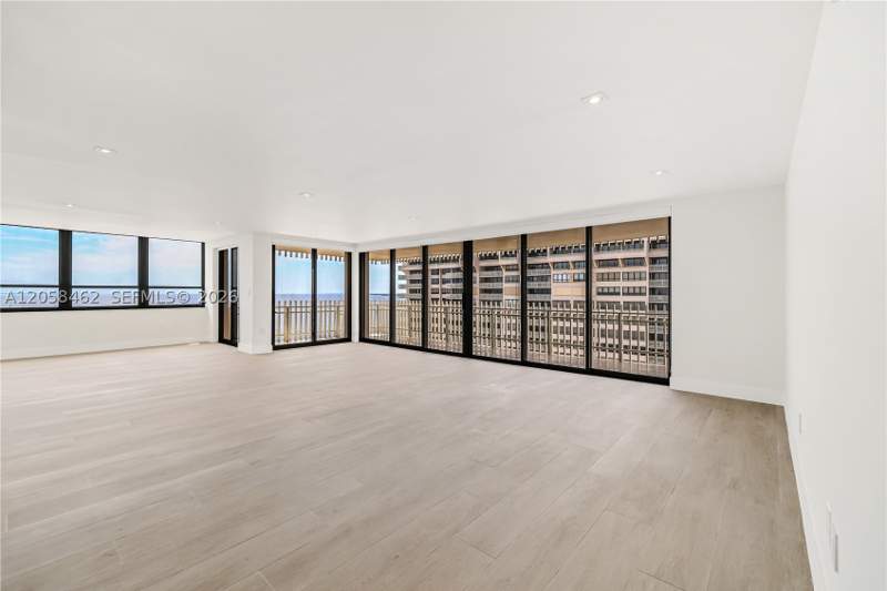 3 bedroom Condominium at 2 Grove Isle Dr B1602, Grove Isle Condo, Miami — photo 2