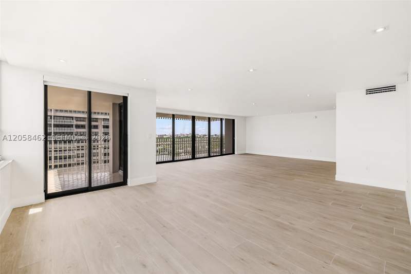 3 bedroom Condominium at 2 Grove Isle Dr B1602, Grove Isle Condo, Miami — photo 5