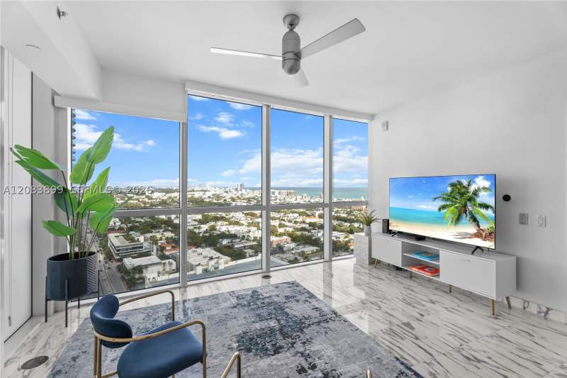 1 bedroom Condominium at 450 Alton Rd 3008, Icon Condo, Miami Beach — photo 3