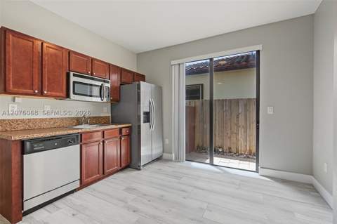 633 SE 35th Ter, Homestead FL - photo 20 of 45