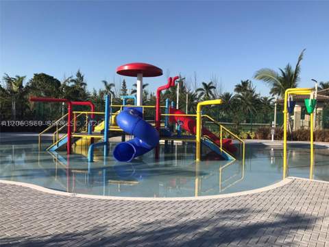 8960 NW 97th Ave 205, Doral FL - photo 10 of 16