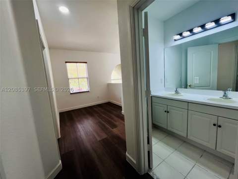 1261 NE 37th Pl, Homestead FL - photo 19 of 37