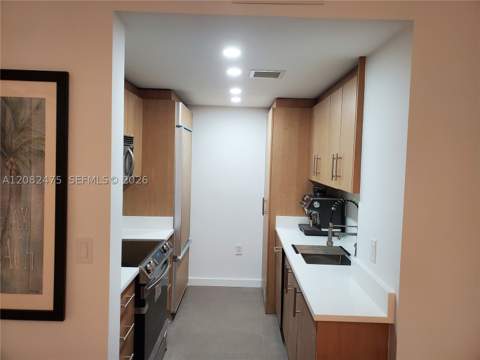 10275 Collins Ave 523, Bal Harbour FL - photo 8 of 31