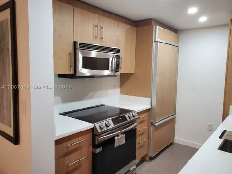 10275 Collins Ave 523, Bal Harbour FL - photo 9 of 31
