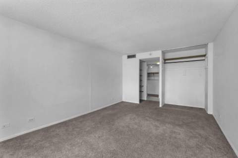 251 174th Street 714, Sunny Isles Beach FL - photo 11 of 29