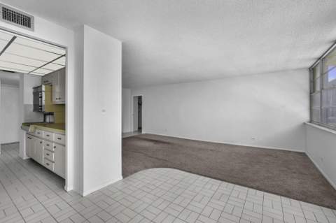 251 174th Street 714, Sunny Isles Beach FL - photo 16 of 29