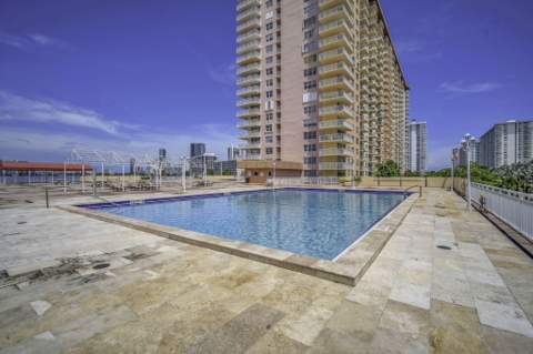 251 174th Street 714, Sunny Isles Beach FL - photo 24 of 29