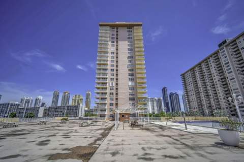 251 174th Street 714, Sunny Isles Beach FL - photo 6 of 29