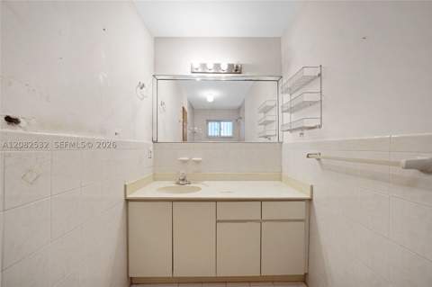 7627 W 34th Ct, Hialeah FL - photo 10 of 20