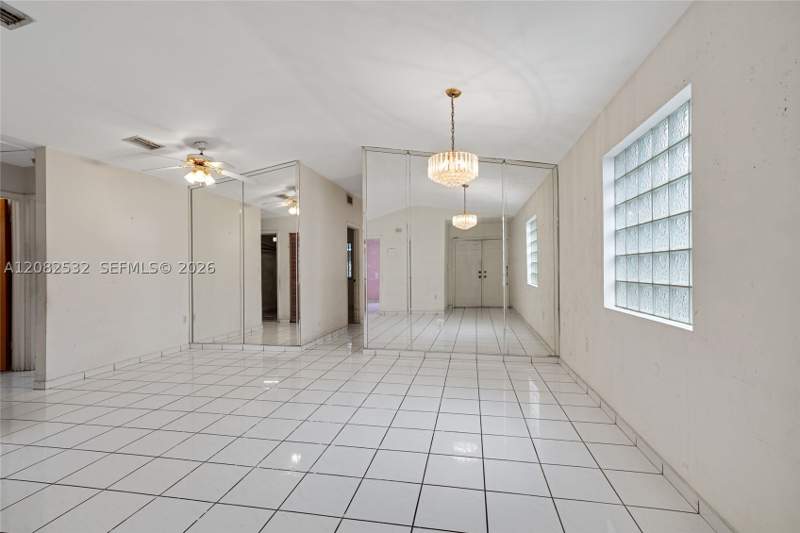 3 bedroom SingleFamilyResidence at 7627 W 34th Ct, Ponderosa Phase 4, Hialeah — photo 3