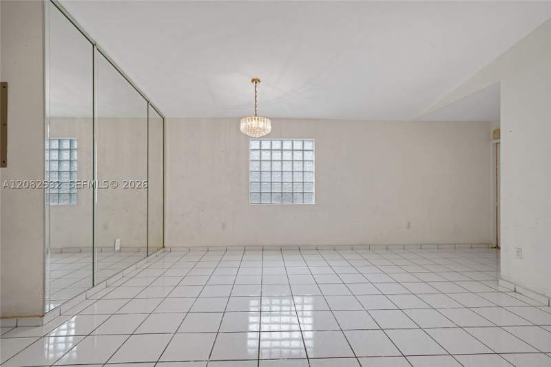 3 bedroom SingleFamilyResidence at 7627 W 34th Ct, Ponderosa Phase 4, Hialeah — photo 4