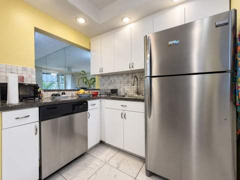 2999 Point East Drive C109, Aventura FL - photo 23 of 60