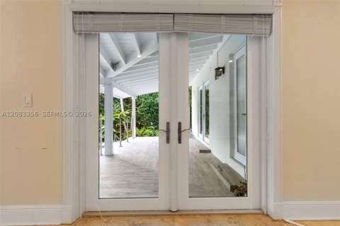 615 Santurce Ave, Coral Gables FL - photo 19 of 66