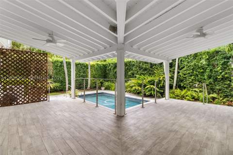 615 Santurce Ave, Coral Gables FL - photo 20 of 66