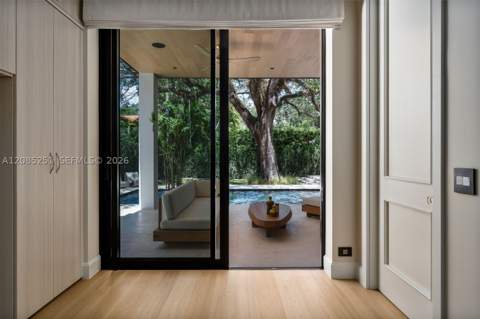 418 Castania Ave, Coral Gables FL - photo 20 of 35