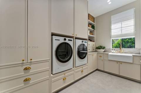 418 Castania Ave, Coral Gables FL - photo 21 of 35