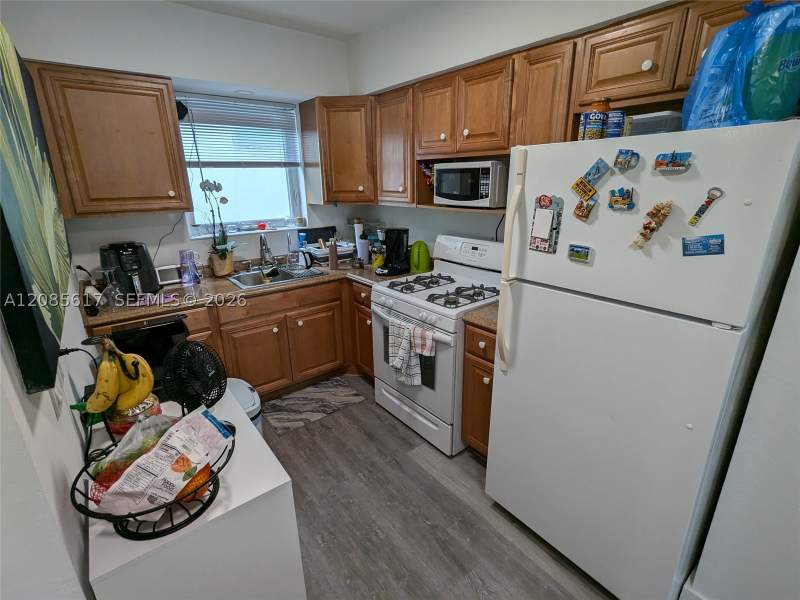0 bedroom StockCooperative at 158 Ocean Dr 203, Ocean Beach Fla Sub, Miami Beach — photo 5