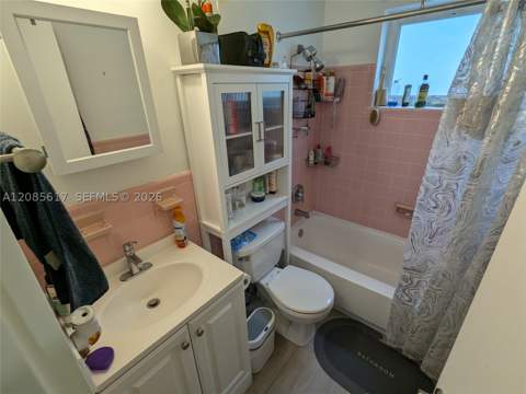 158 Ocean Dr 203, Miami Beach FL - photo 6 of 13