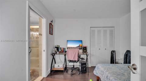 8001 Crespi Blvd 4B, Miami Beach FL - photo 15 of 19
