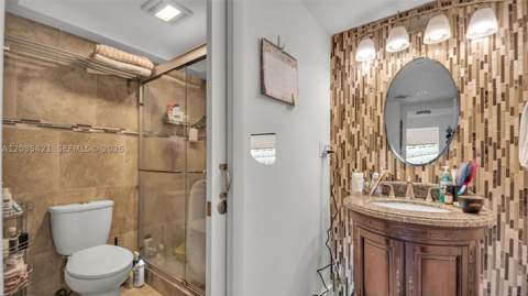 8001 Crespi Blvd 4B, Miami Beach FL - photo 18 of 19