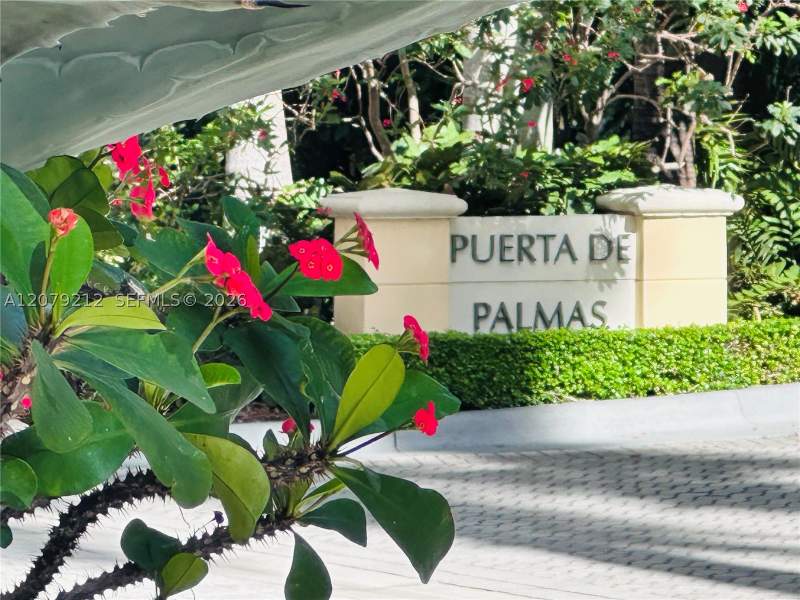1 bedroom Condominium at 888 S Douglas Rd 1512, Puerta De Palmas Condo, Coral Gables — photo 3