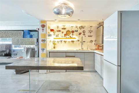 1100 West Ave 1020, Miami Beach FL - photo 17 of 35
