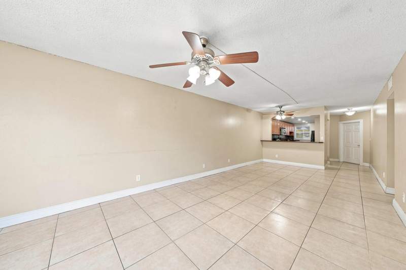 3 bedroom Condominium at 1750 W 46th Street 242, Casa Del Sol Condo, Hialeah — photo 4