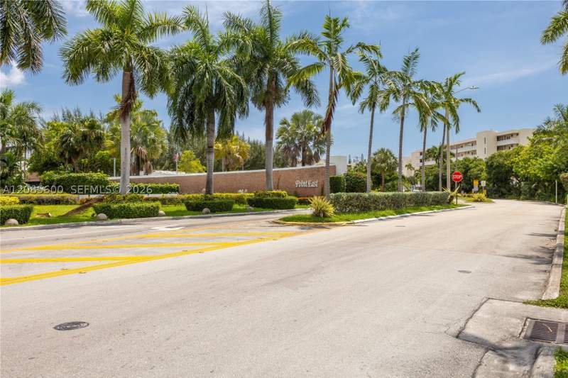 1 bedroom Condominium at 2949 Point East Dr B304, Point East One Condo-Bldg, Aventura — photo 2