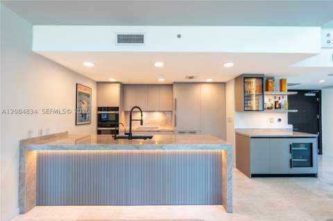 200 Biscayne Blvd Way 508, Miami FL - photo 7 of 18