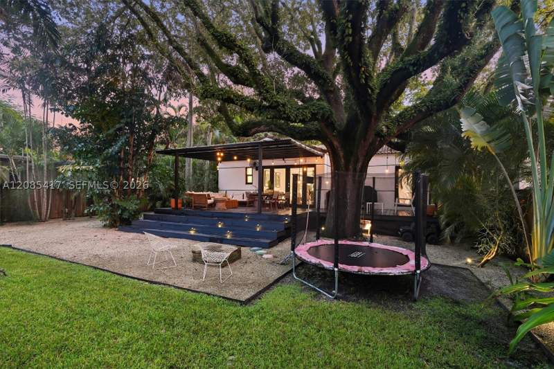 2 bedroom SingleFamilyResidence at 151 NE 88th St, El Portal Sec 5, El Portal — photo 4