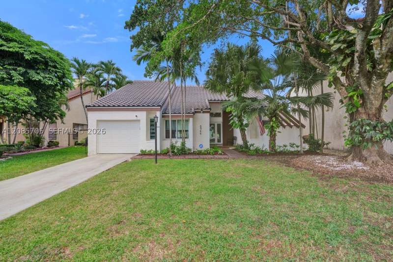 3 bedroom SingleFamilyResidence at 8946 SW 150th Ct Cir E, Hammocks Sec 1, Miami — photo 4