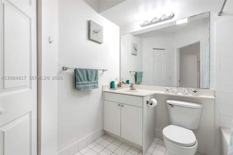 17100 N Bay Rd 1414, Sunny Isles Beach FL - photo 19 of 33