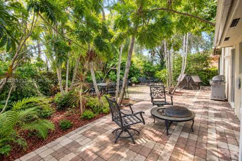 22023 SW 95th Pl, Cutler Bay FL - photo 14 of 26