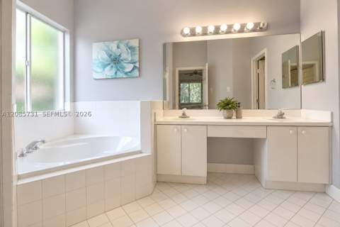 22023 SW 95th Pl, Cutler Bay FL - photo 17 of 26