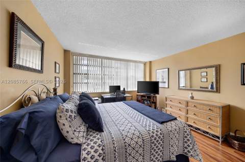 150 Ocean Lane Dr 2H, Key Biscayne FL - photo 21 of 39