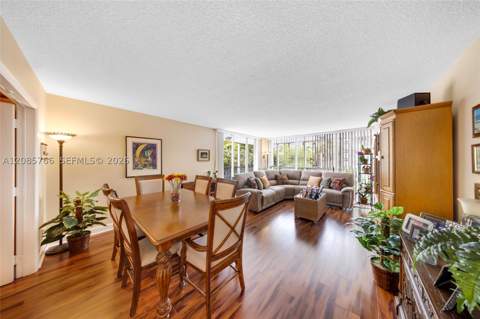 150 Ocean Lane Dr 2H, Key Biscayne FL - photo 6 of 39