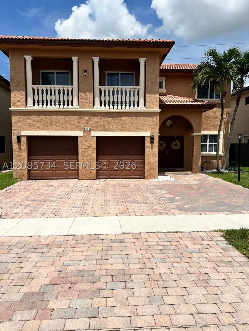 4 bedroom SingleFamilyResidence at 1240 NE 41st Pl, Cristys Homes, Homestead — photo 2