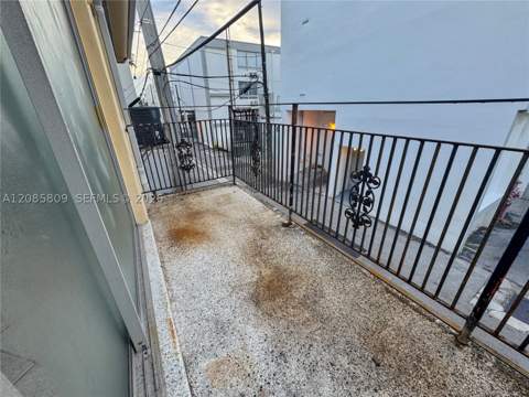 75 Washington Ave 20, Miami Beach FL - photo 11 of 12