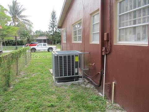 205 NE 175th St, North Miami Beach FL - photo 14 of 14