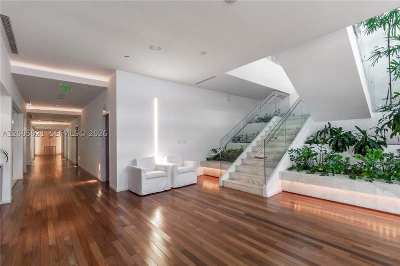 2 bedroom Condominium at 1040 Biscayne Blvd 1806, Ten Museum Pk Residential, Miami — photo 4